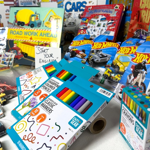 START YOUR ENGINES GOFT SET - Picture 10 of 16